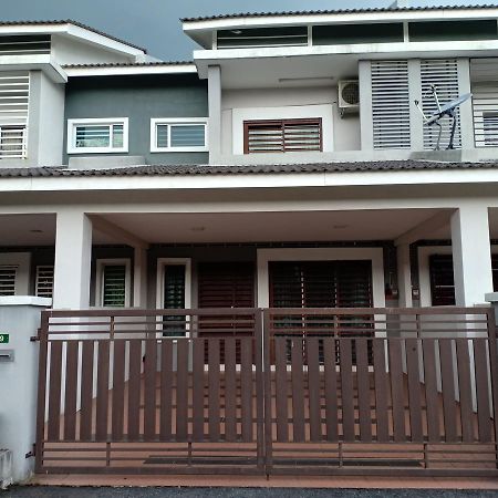 Duan Homestay Tambun Ipoh Exterior photo